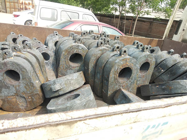 1589860581189374.jpg 破碎機錘頭發(fā)貨產(chǎn)品 (13).jpg